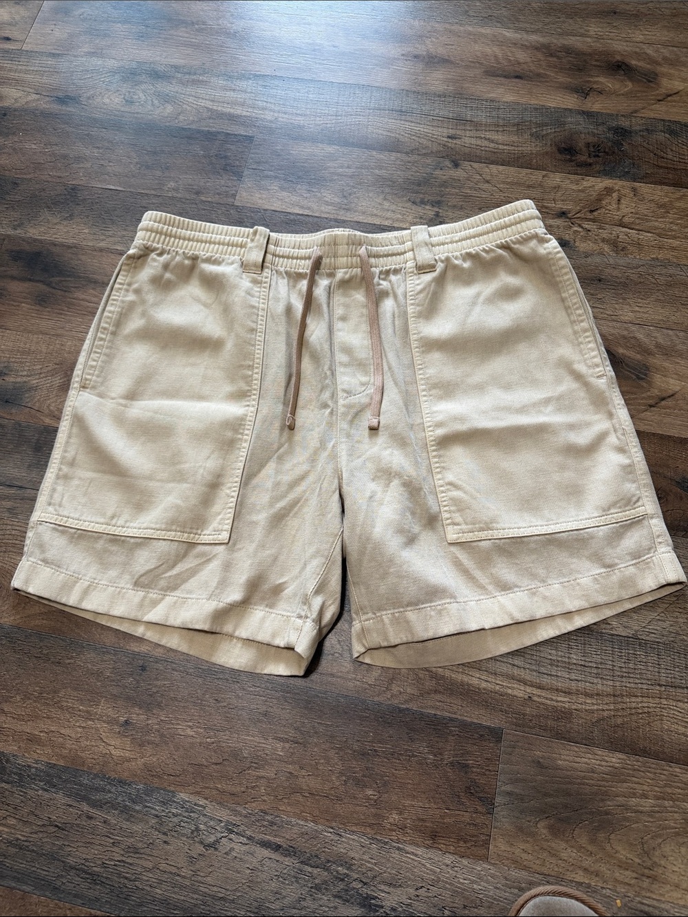 chubbies Off Duty Short
The Rustic Rattans - Picture 3 of 6